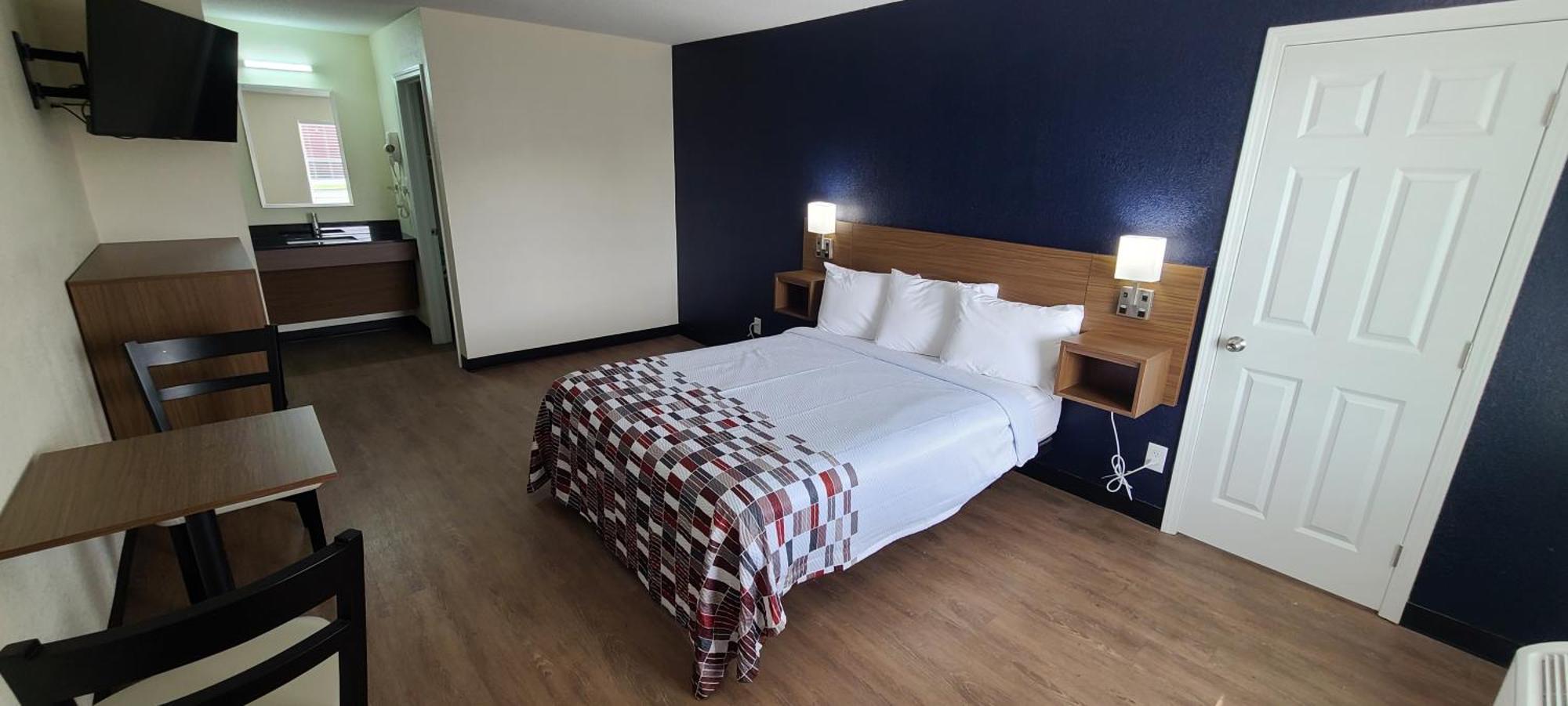 Red Roof Inn 拜伦 外观 照片